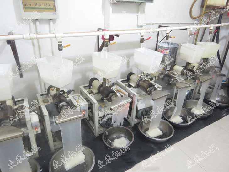 如何選擇購買搟面皮機廠家